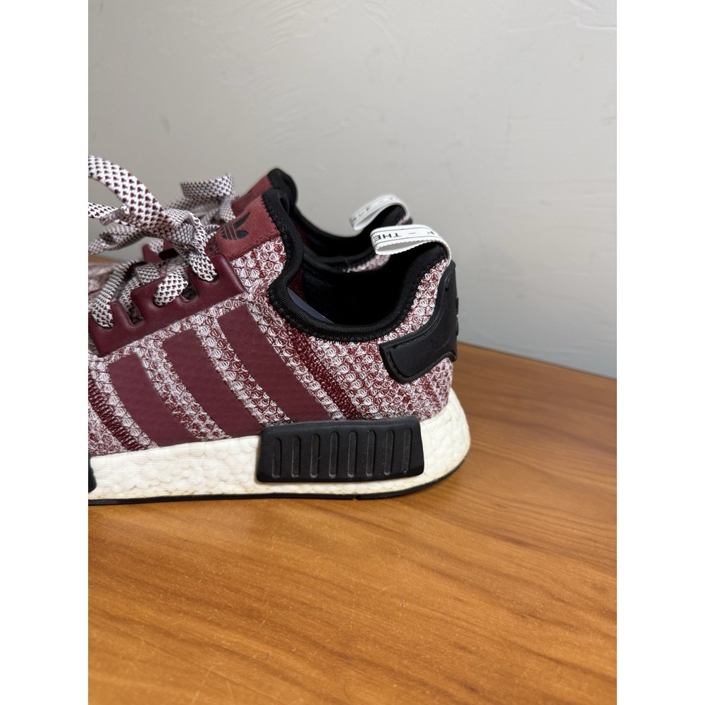 Adidas NMD R1 Sneakers Primeknit Boost Burgundy Mens 11 - Picture 2 of 10